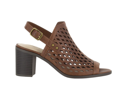 Easy Street Erin Sandals - Brown - Women's Size 10WW