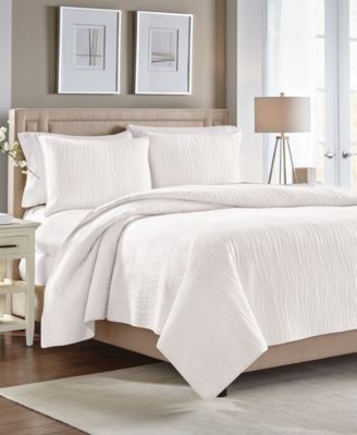 Croscill Heatherly FullQueen Quilt Ivory FullQueen